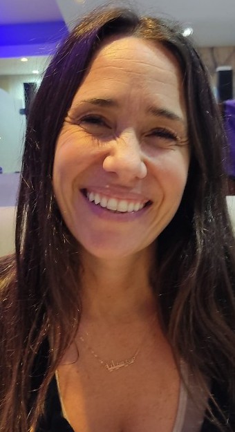 CECILIA AZZOLA